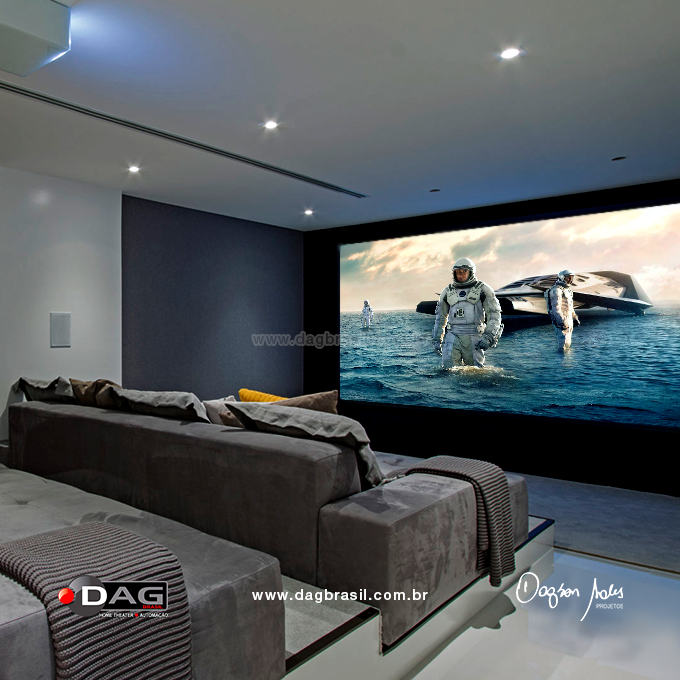 Projeto de home theater - Sala de home cinema com caixas B&W Bowers & Wilkins | DAG Brasil